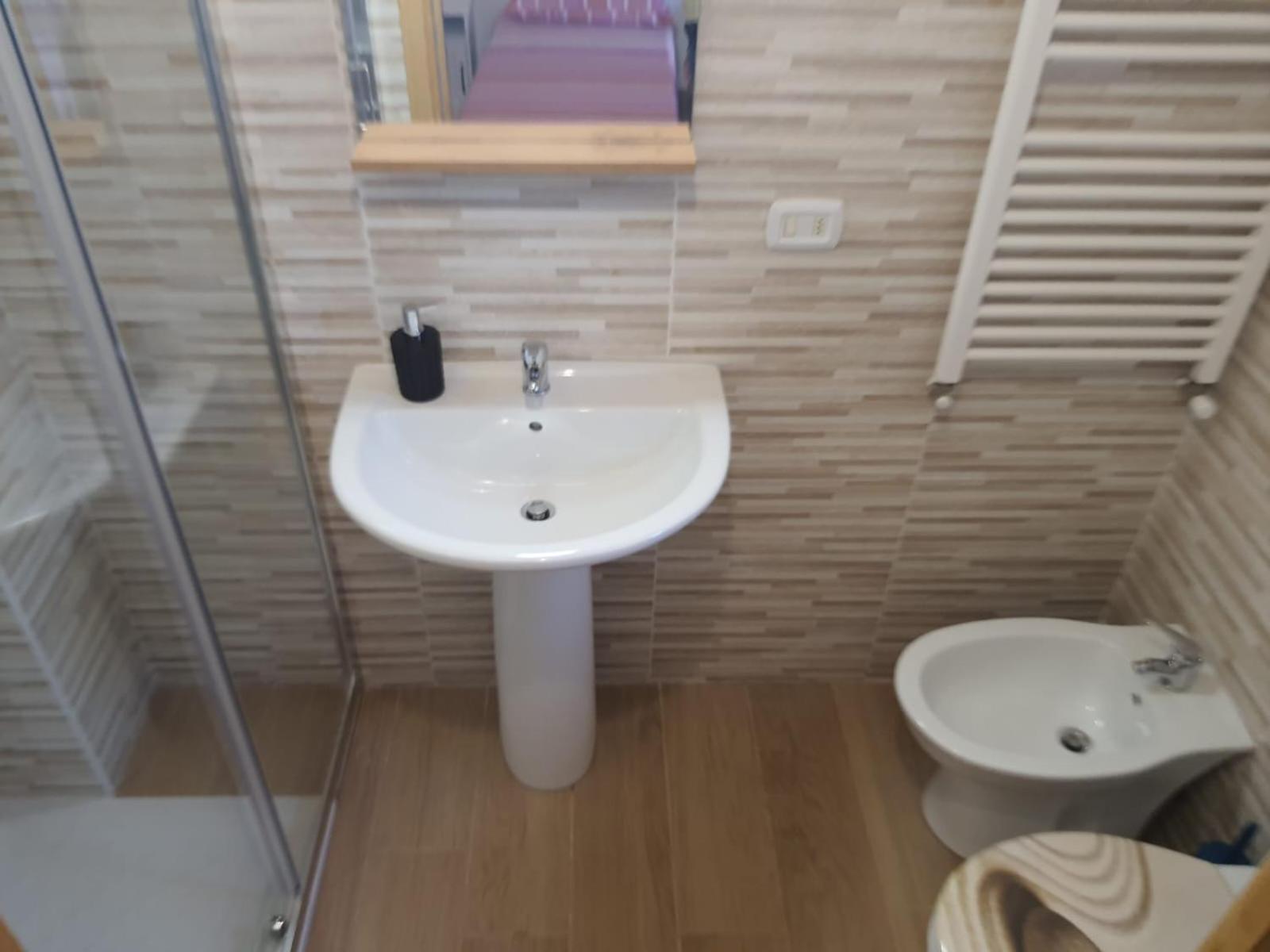 Casa Paradigna Parma Eksteriør billede